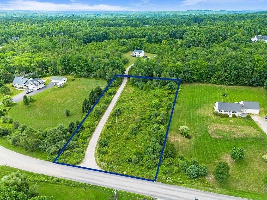 1.69 Acres of Residential Land for Sale in West Gardiner Town, Maine