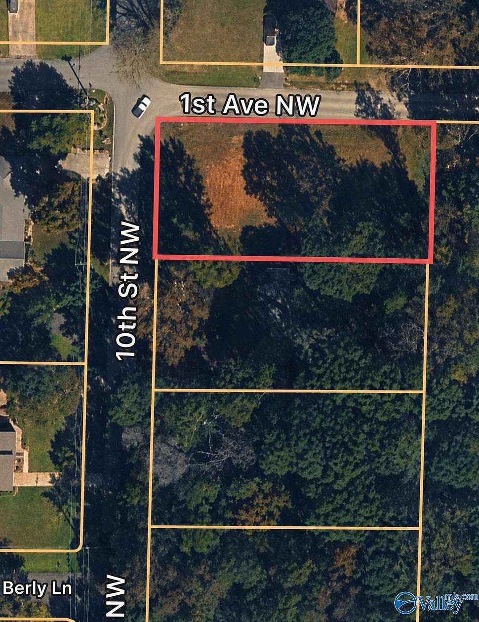 0.37 Acres of Land for Sale in Arab, Alabama