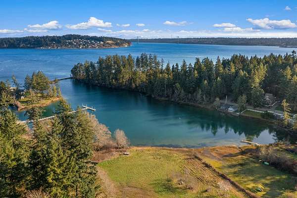 19.4 Acres of Land for Auction in Fox Island, Washington