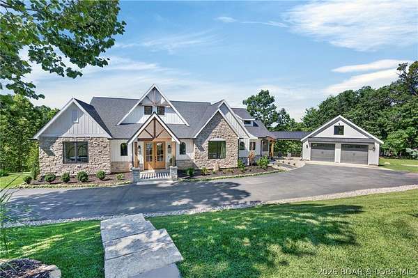 3.13 Acres of Land with Home for Sale in Lake Ozark, Missouri