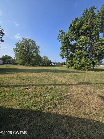 0.88 Acres of Commercial Land for Sale in Jackson, Tennessee