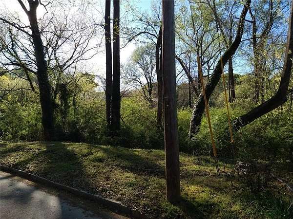 0.91 Acres of Residential Land for Sale in Atlanta, Georgia
