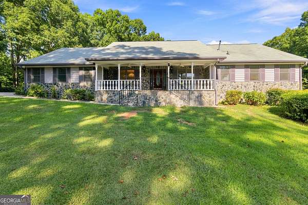 21.3 Acres of Recreational Land with Home for Sale in Barnesville, Georgia