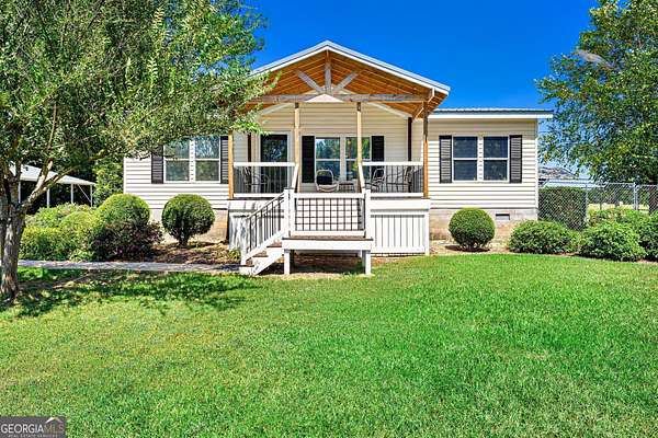 6.74 Acres of Land with Home for Sale in Bowman, Georgia