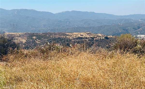 0.09 Acres of Land for Sale in Newhall, California