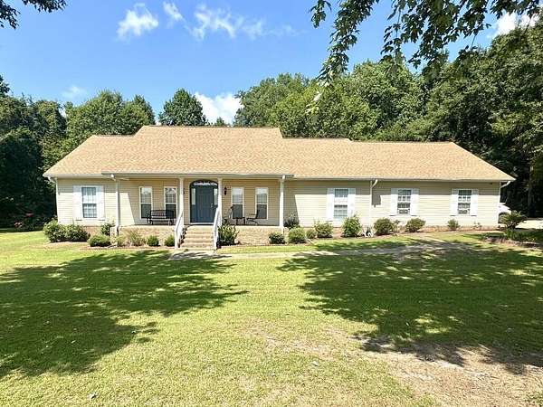 1.5 Acres of Land with Home for Sale in Eufaula, Alabama