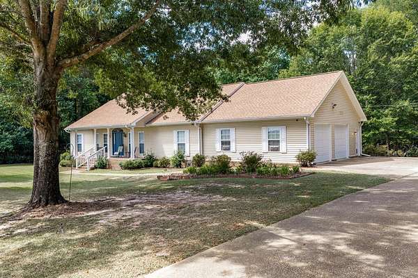 1.5 Acres of Land with Home for Sale in Eufaula, Alabama