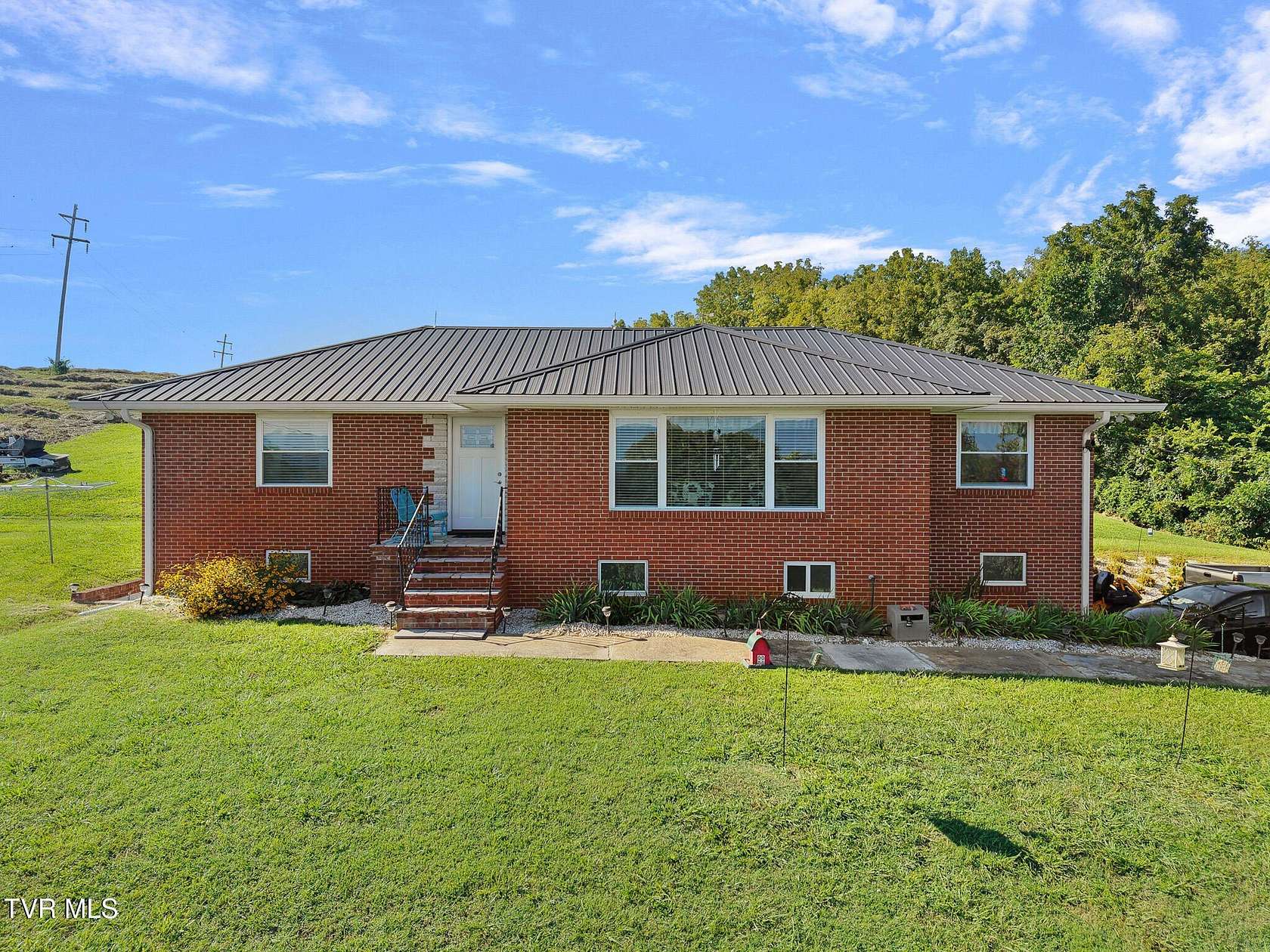1.8 Acres of Land with Home for Sale in Greeneville, Tennessee
