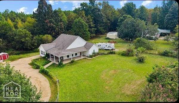 3 Acres of Land with Home for Sale in Jonesboro, Arkansas