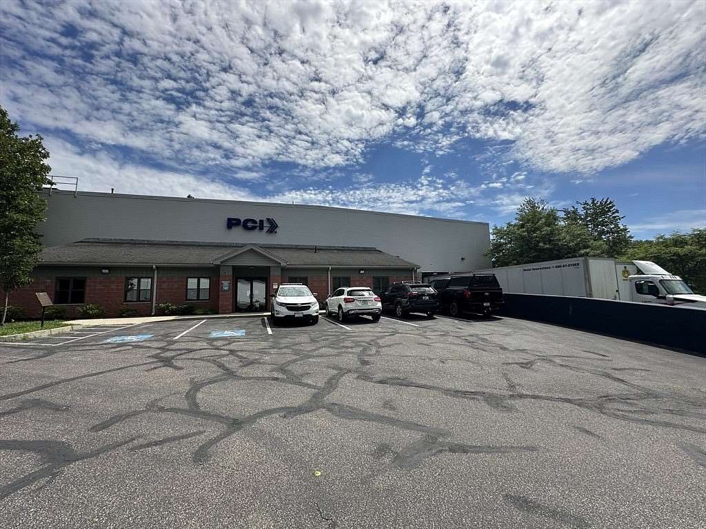 14.6 Acres of Commercial Land for Lease in Franklin, Massachusetts