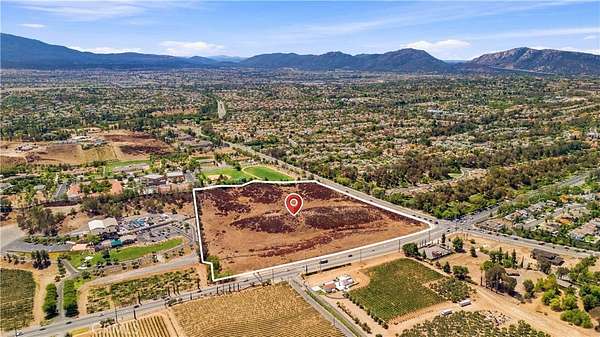 18 Acres of Land for Sale in Temecula, California