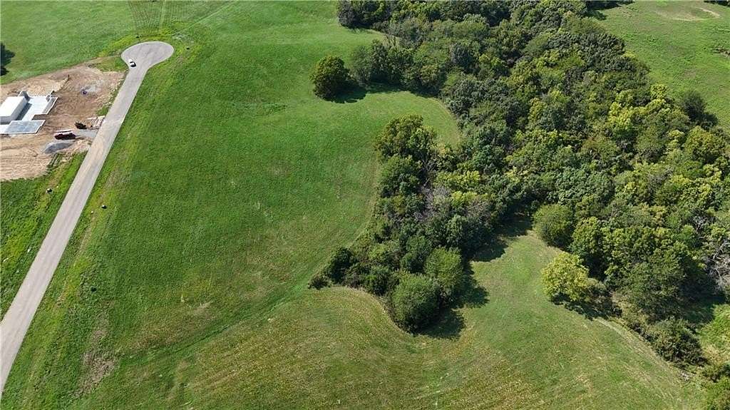 5 Acres of Mixed-Use Land for Sale in Smithville, Missouri