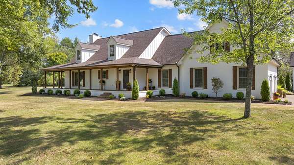 4.26 Acres of Land with Home for Sale in Christiana, Tennessee