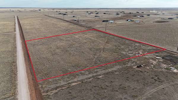 10.7 Acres of Recreational & Residential Land for Sale in Canyon, Texas