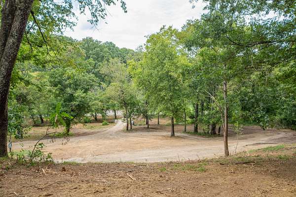 5 Acres of Residential Land for Sale in Culleoka, Tennessee