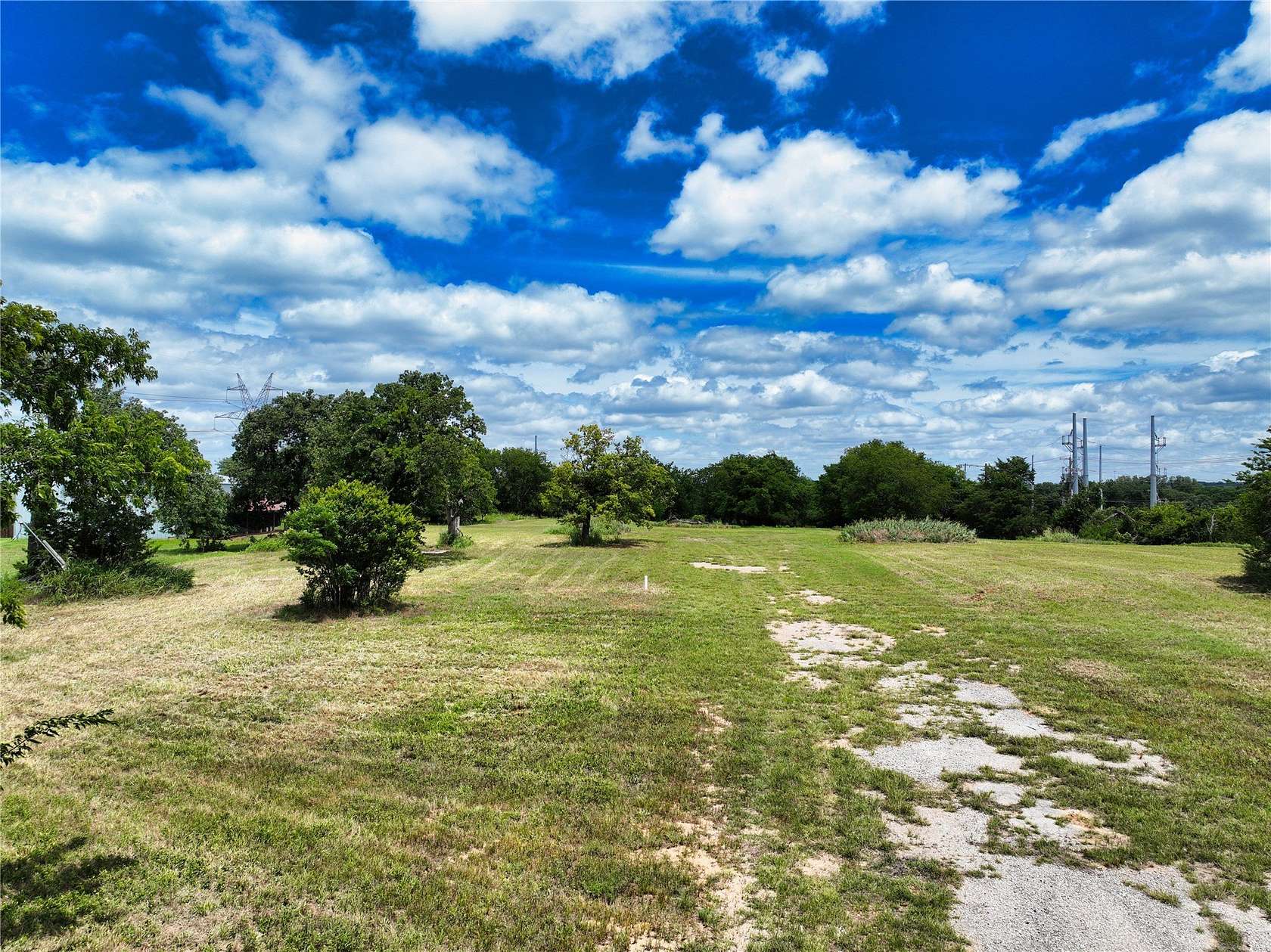 5 Acres of Mixed-Use Land for Sale in Weatherford, Texas