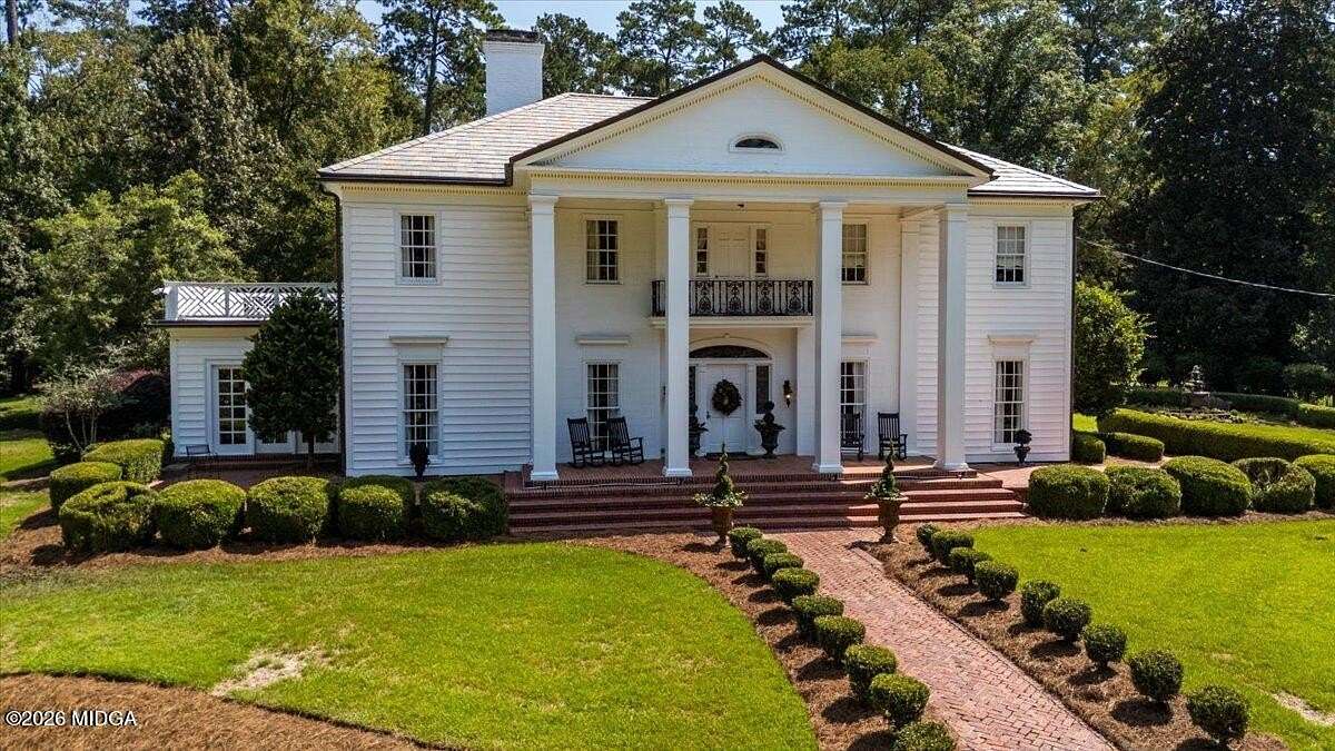7.44 Acres of Land with Home for Sale in Macon, Georgia
