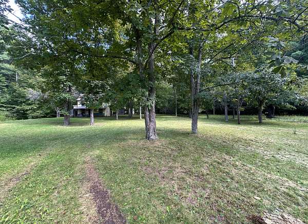 4.2 Acres of Land with Home for Sale in Marlinton, West Virginia