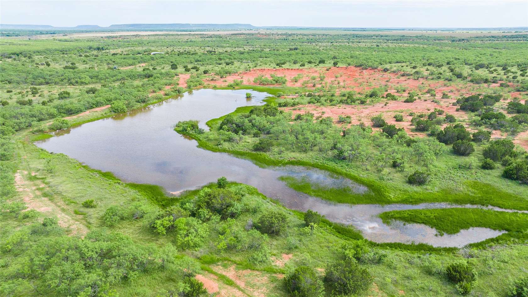 270 Acres of Land for Sale in Ovalo, Texas