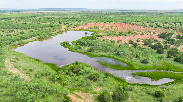 270 Acres of Land for Sale in Ovalo, Texas