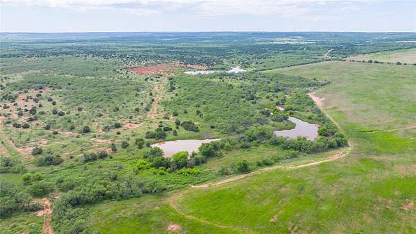 180 Acres of Land for Sale in Ovalo, Texas