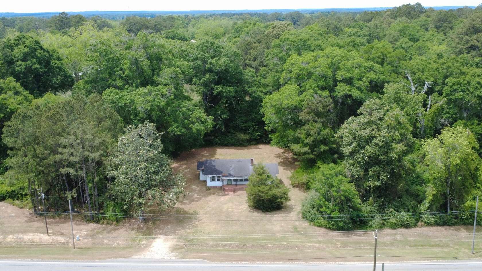 2.5 Acres of Mixed-Use Land for Sale in Brewton, Alabama