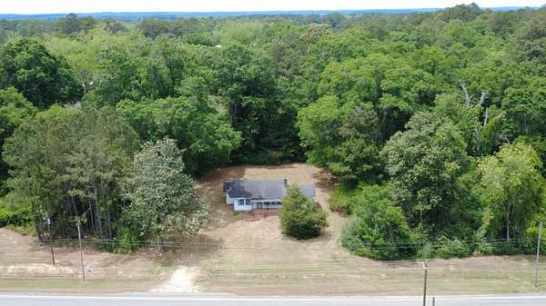2.5 Acres of Mixed-Use Land for Sale in Brewton, Alabama