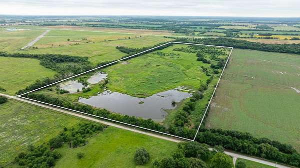62.6 Acres of Recreational Land for Sale in Cherryvale, Kansas