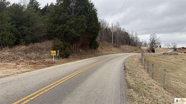 13 Acres of Recreational Land for Sale in Munfordville, Kentucky