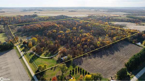 67 Acres of Recreational Land with Home for Sale in Mechanicsville, Iowa