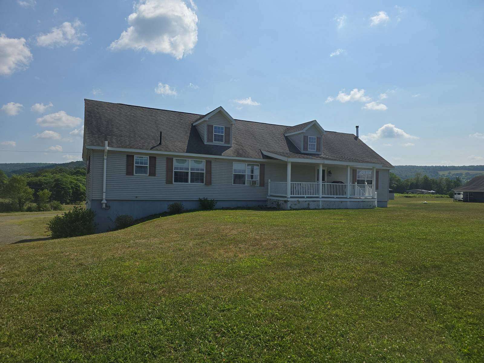 26.3 Acres of Land with Home for Sale in Mount Vision, New York