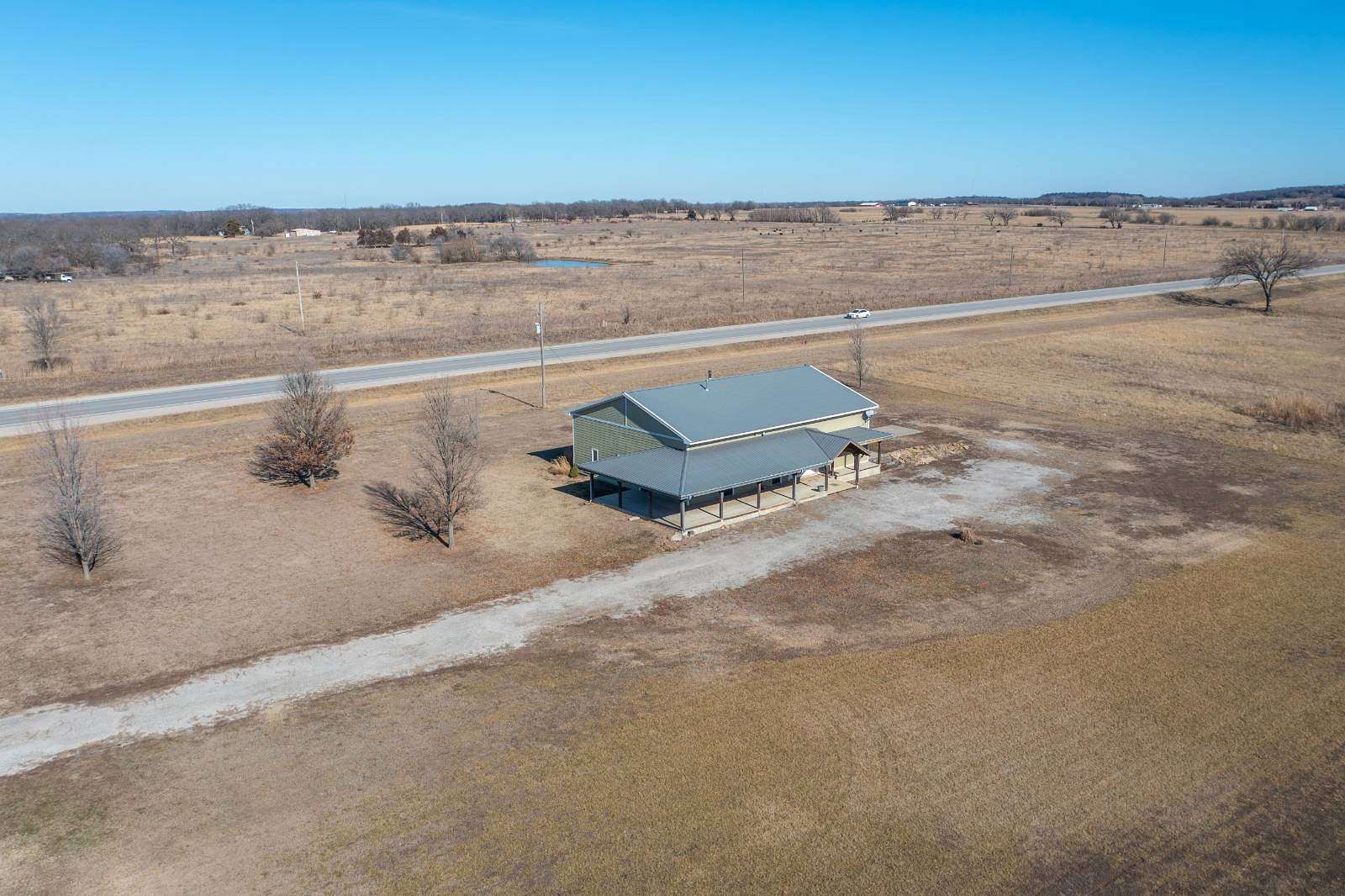 2 Acres of Land with Home for Sale in Independence, Kansas