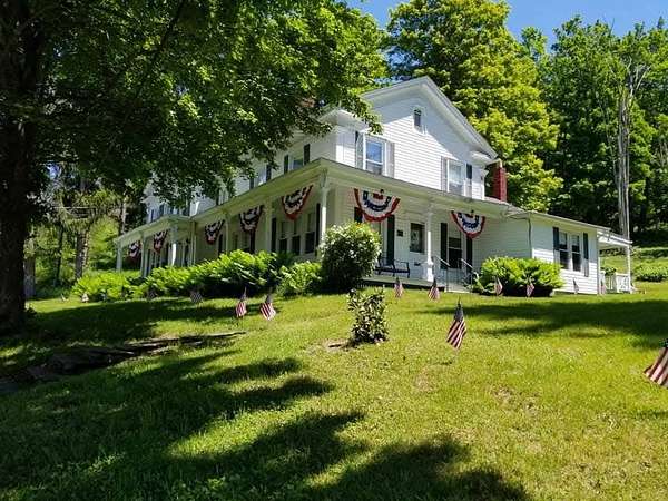 172 Acres of Land with Home for Sale in Union Dale, Pennsylvania
