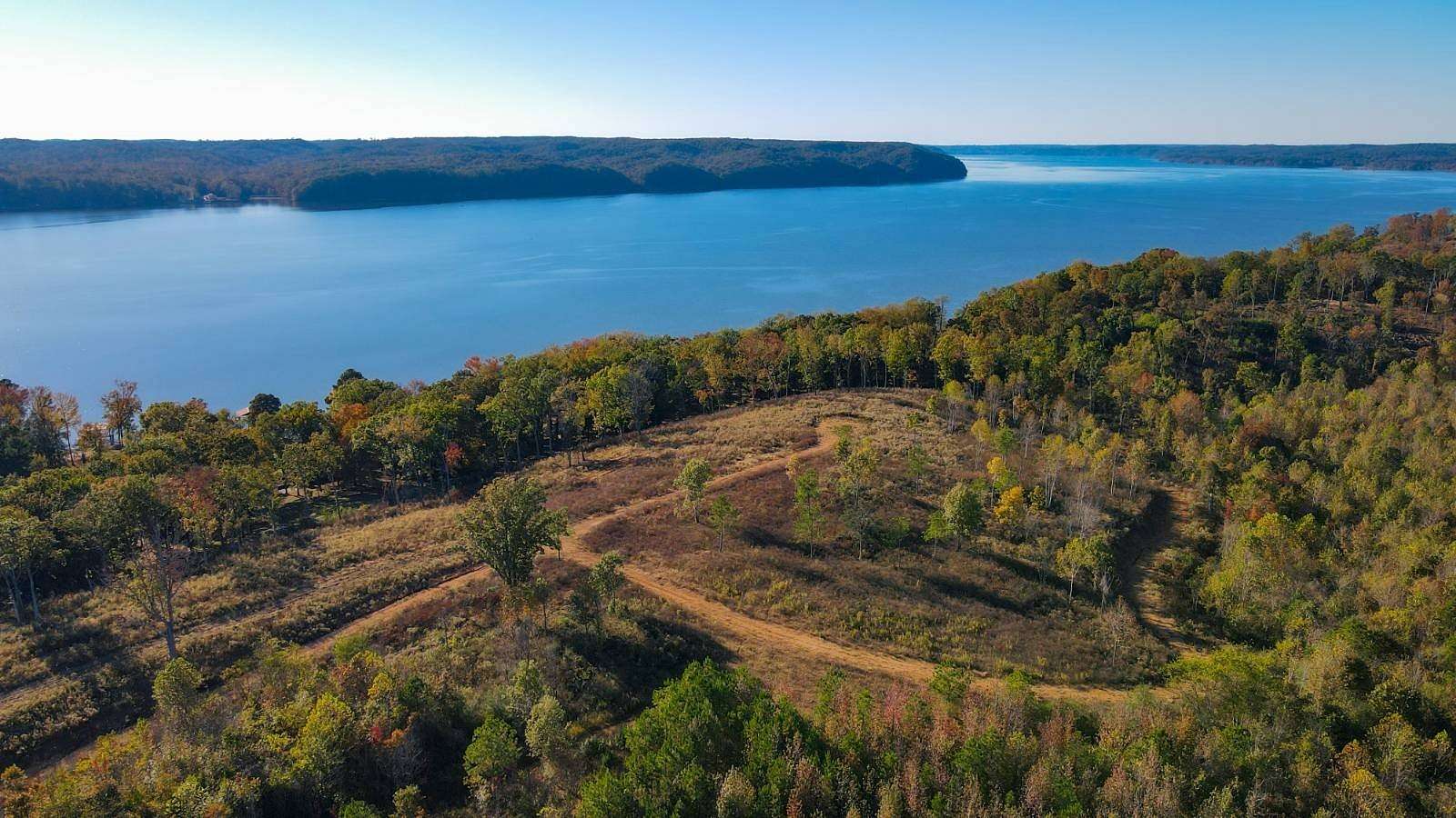 14.5 Acres of Recreational & Residential Land for Sale in Florence, Alabama