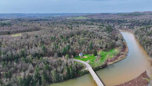 20 Acres of Recreational Land with Home for Sale in Sligo, Pennsylvania
