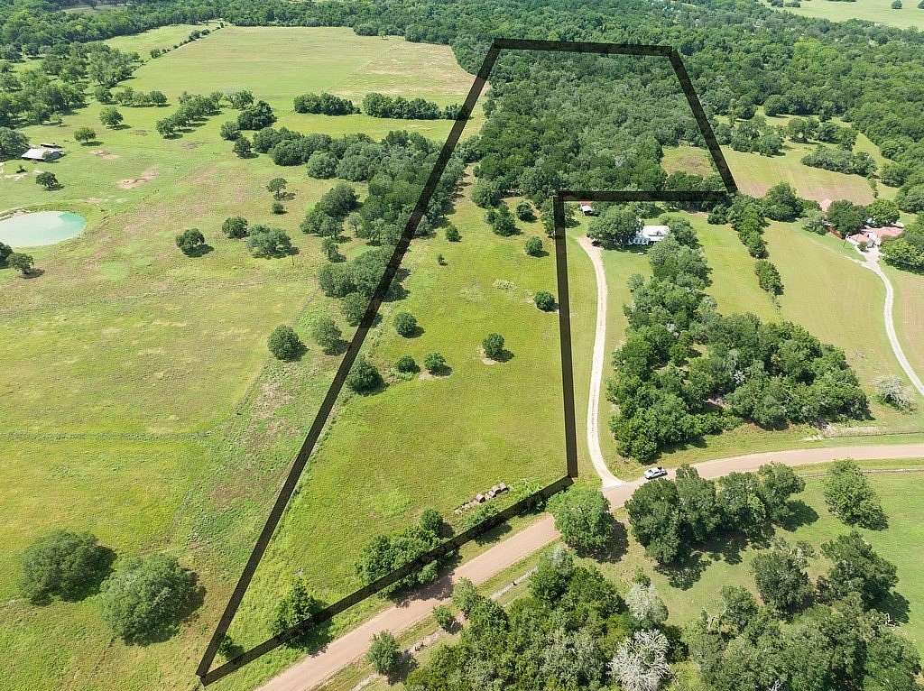 15.8 Acres of Recreational & Residential Land for Sale in Schulenburg, Texas