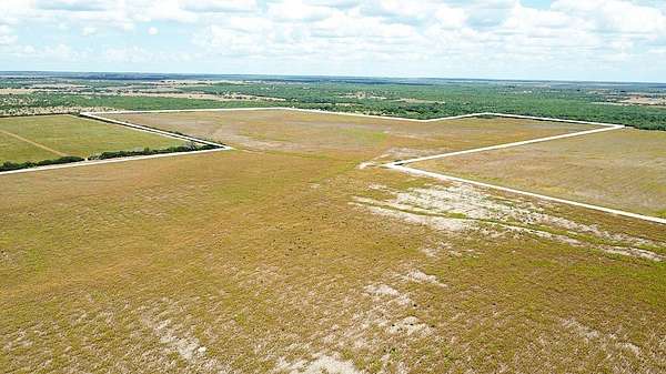 364 Acres of Land for Sale in George West, Texas