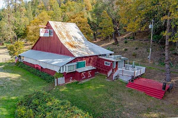 6.39 Acres of Improved Mixed-Use Land for Sale in Douglas City, California