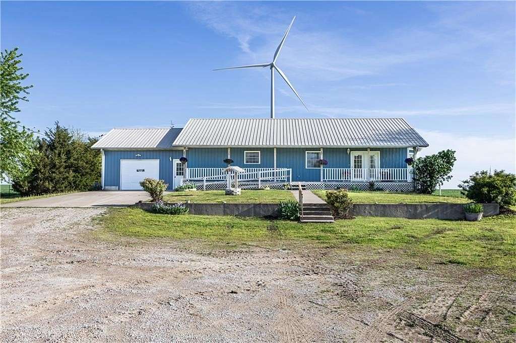 3 Acres of Land with Home for Sale in Thayer, Kansas