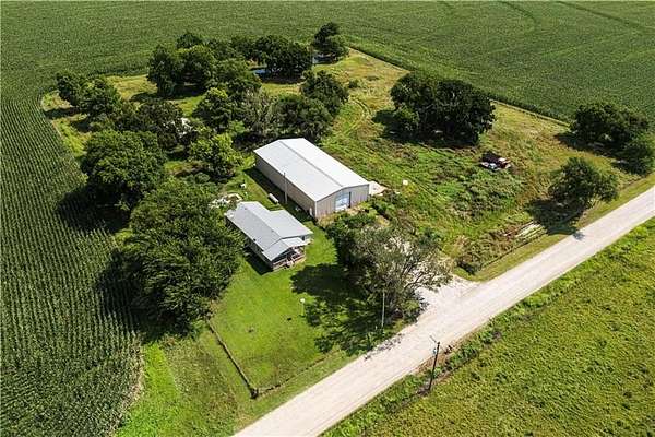 4.7 Acres of Land with Home for Sale in Altoona, Kansas