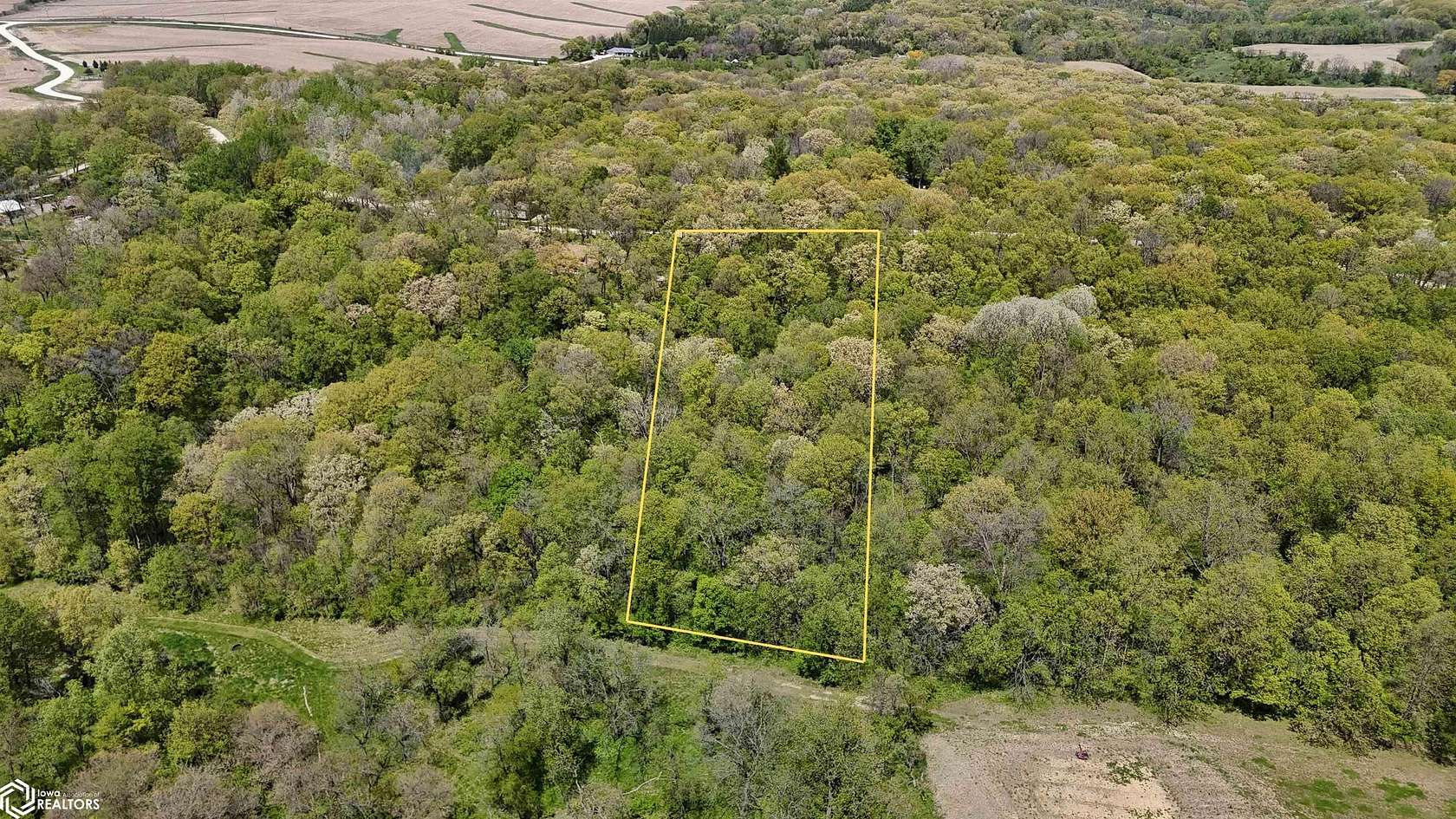 3 Acres of Land for Sale in Central City, Iowa