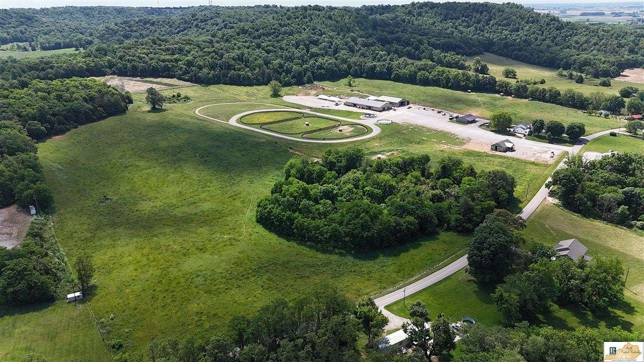 34 Acres of Land for Sale in Horse Cave, Kentucky