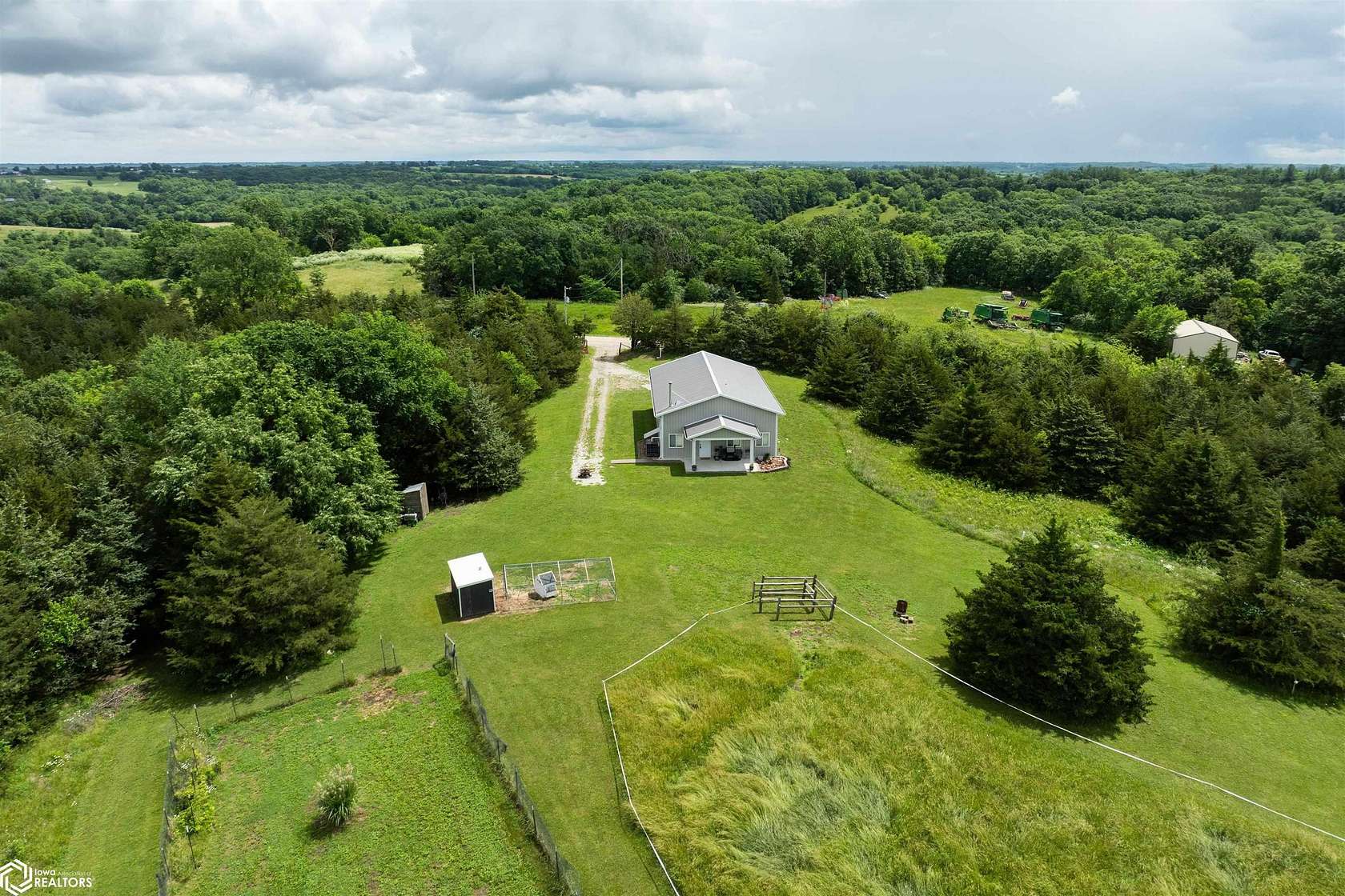 39 Acres of Land with Home for Sale in Ottumwa, Iowa