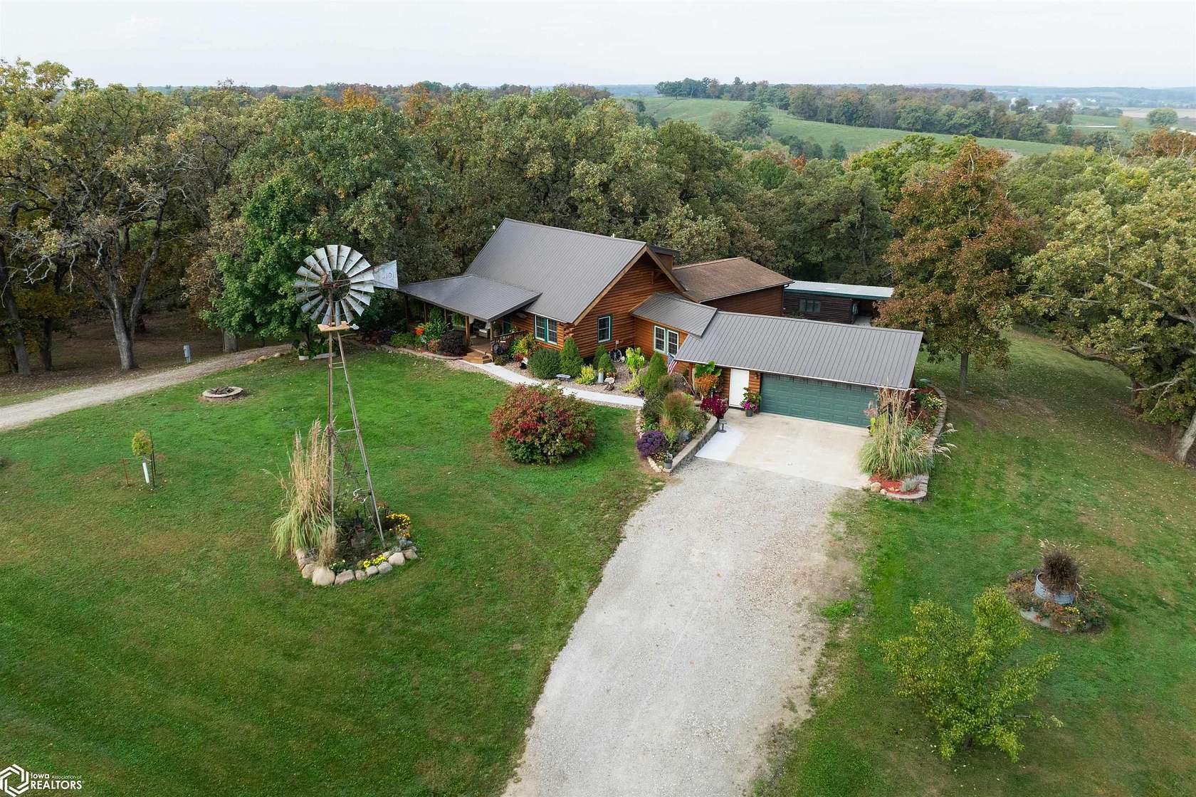 2 Acres of Land with Home for Sale in Drakesville, Iowa