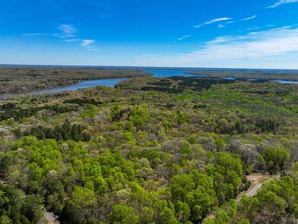 34.5 Acres of Recreational Land for Sale in Murray, Kentucky