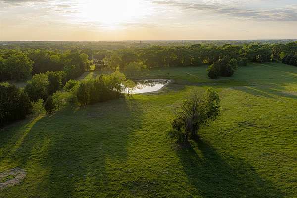 48.3 Acres of Land with Home for Sale in Eustace, Texas