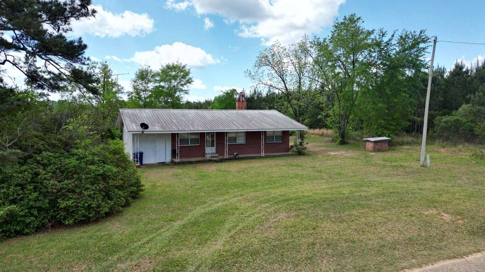 32.3 Acres of Recreational Land with Home for Sale in Red Level, Alabama