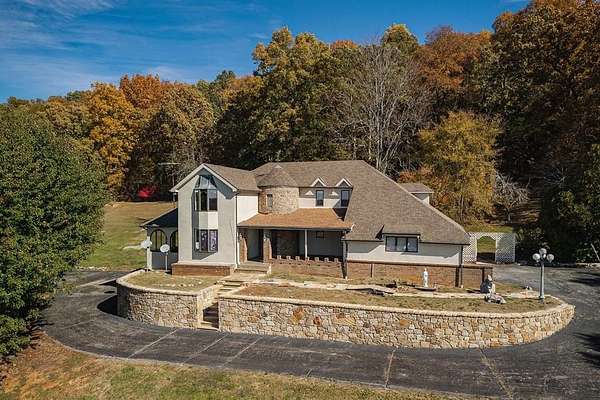 4.1 Acres of Land with Home for Sale in Sparta, Tennessee