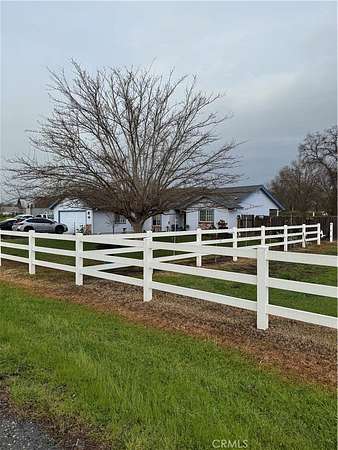 1.5 Acres of Land with Home for Sale in Los Molinos, California