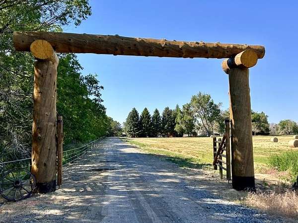 136 Acres of Land with Home for Sale in Powell, Wyoming